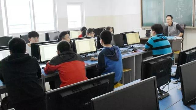 南山学院分数线解析，探寻录取门槛与学术标准
