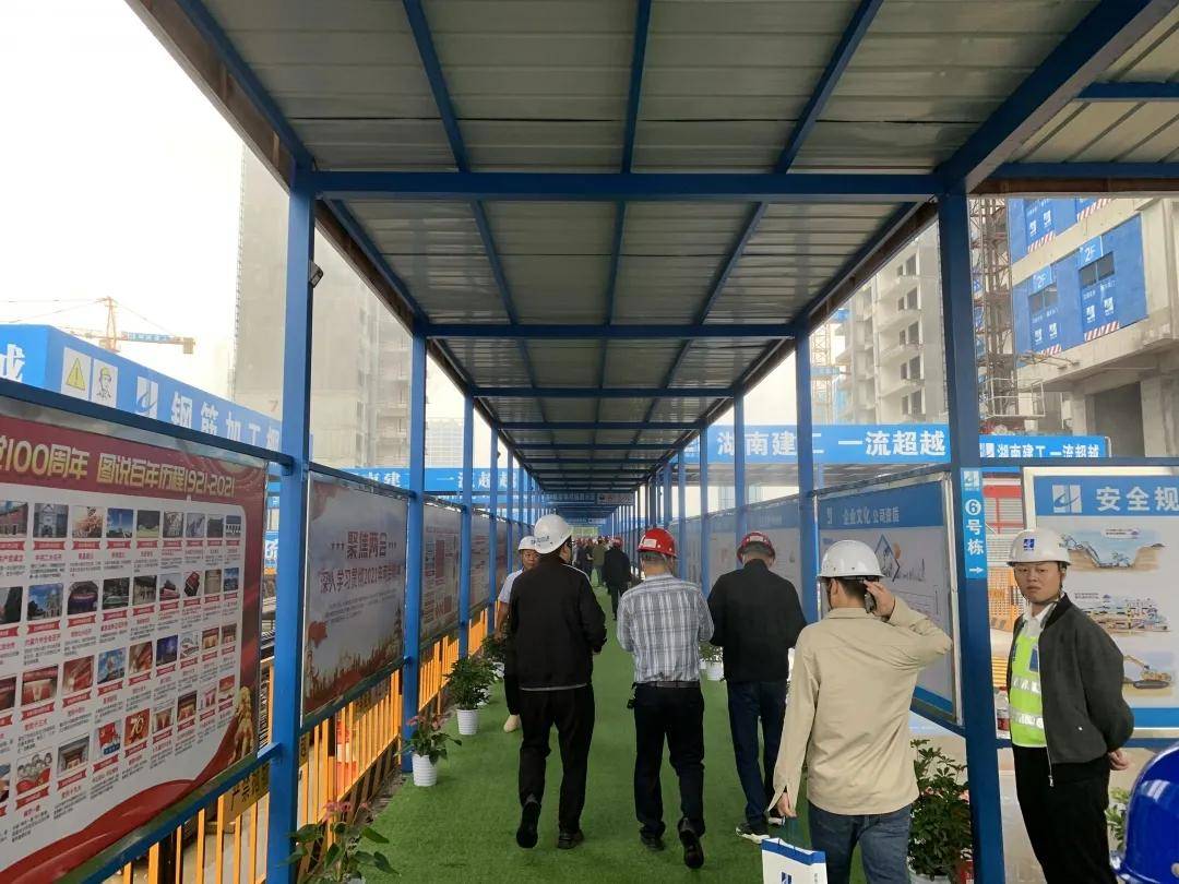 揭秘985与21世纪工程的大学标签，深度解读‘什么是真正的实力’？