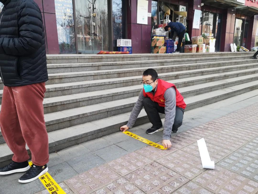 青春奋斗的光辉事例，无畏前行，铸就辉煌